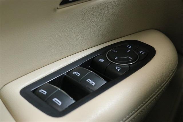 used 2019 Cadillac XT5 car, priced at $19,461