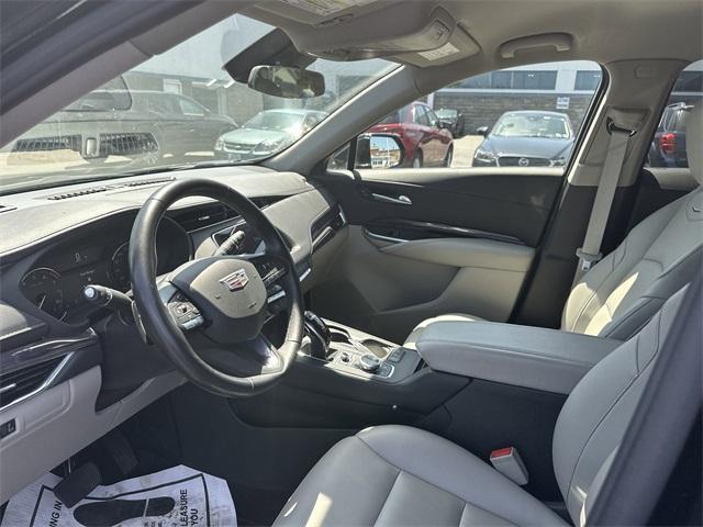 used 2023 Cadillac XT4 car, priced at $29,956