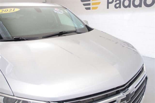 used 2021 Chevrolet Traverse car, priced at $27,715