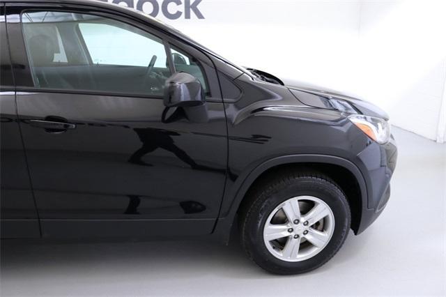 used 2022 Chevrolet Trax car, priced at $17,995