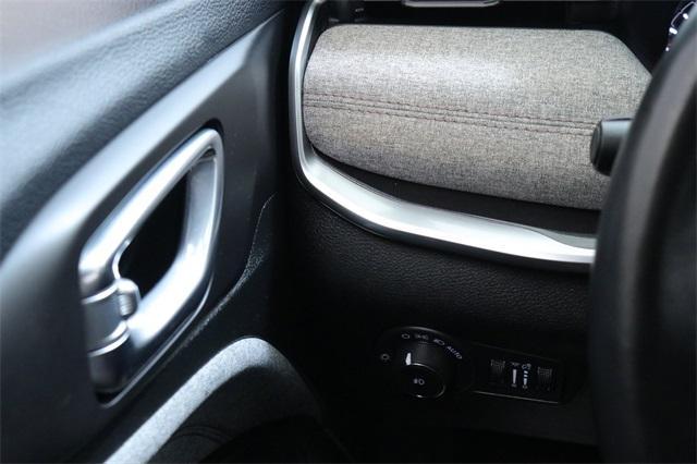 used 2022 Jeep Compass car, priced at $21,995
