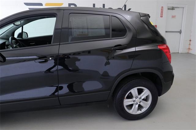 used 2022 Chevrolet Trax car, priced at $19,568