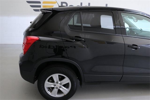 used 2022 Chevrolet Trax car, priced at $19,568