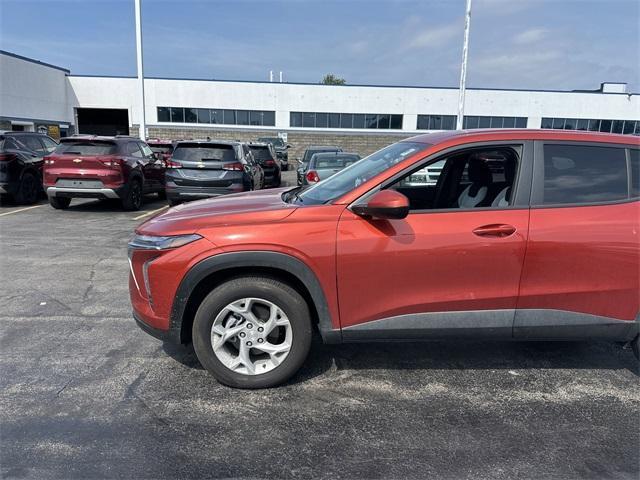 used 2024 Chevrolet Trax car, priced at $21,248