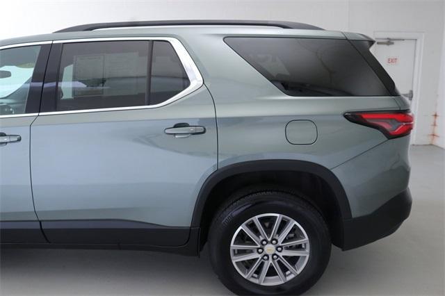 used 2023 Chevrolet Traverse car, priced at $31,550