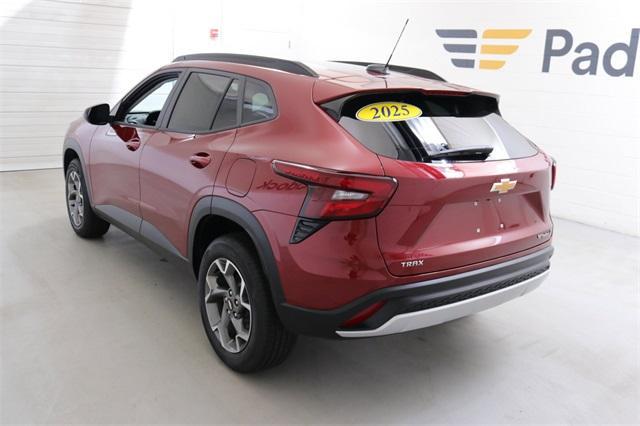 used 2025 Chevrolet Trax car, priced at $20,998