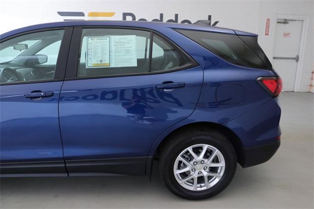 used 2022 Chevrolet Equinox car, priced at $19,254