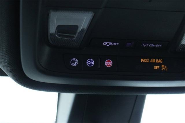 used 2022 Chevrolet Traverse car, priced at $27,995