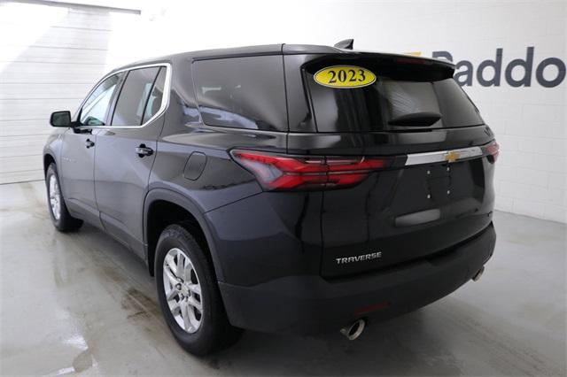 used 2023 Chevrolet Traverse car, priced at $29,995