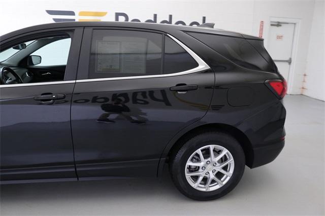 used 2022 Chevrolet Equinox car, priced at $22,898