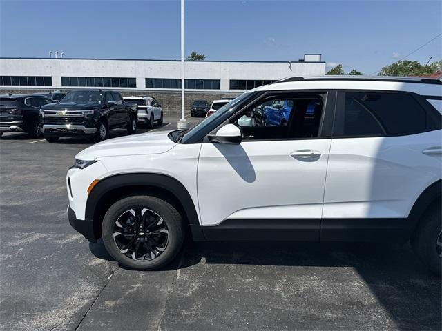 used 2022 Chevrolet TrailBlazer car, priced at $23,240