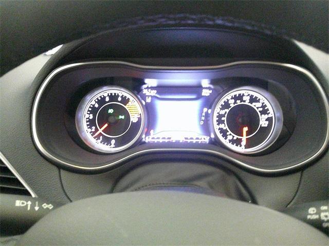 used 2022 Jeep Cherokee car, priced at $27,995