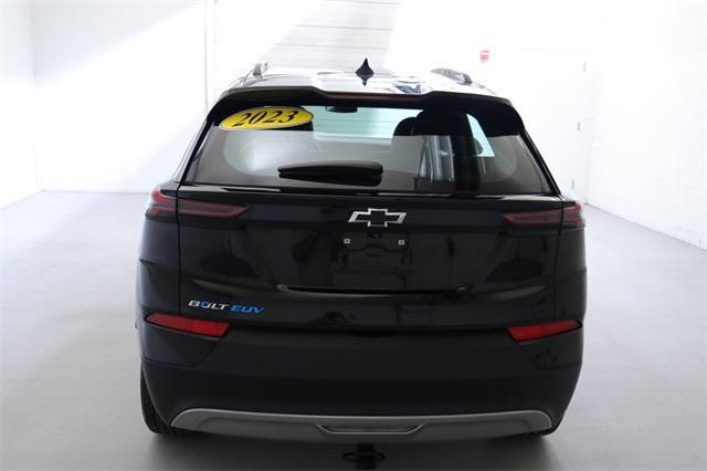 used 2023 Chevrolet Bolt EUV car, priced at $19,982