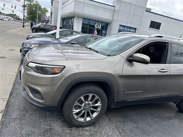 used 2019 Jeep Cherokee car, priced at $18,987