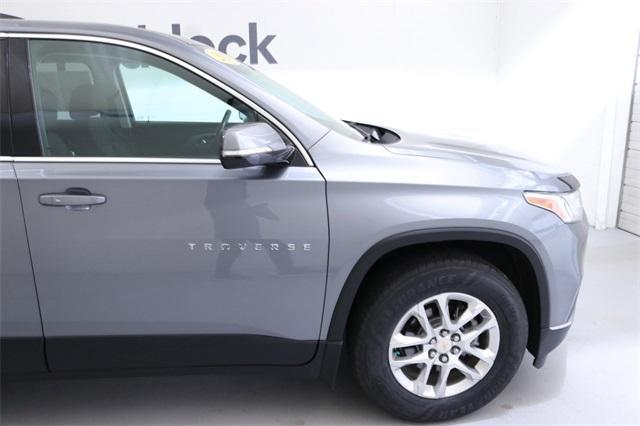 used 2021 Chevrolet Traverse car, priced at $27,569