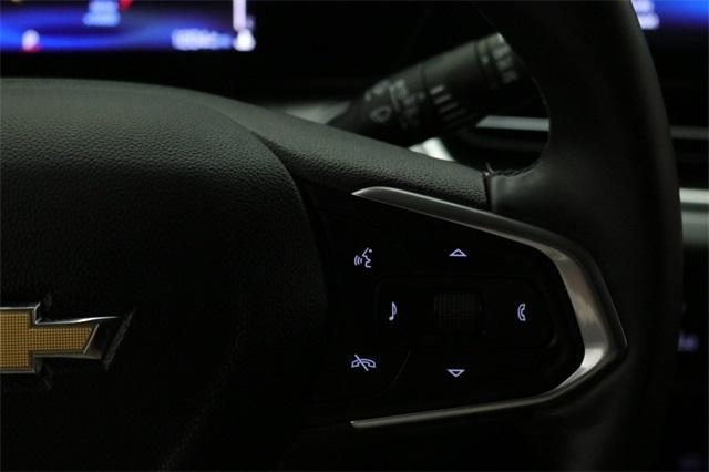 used 2025 Chevrolet Trax car, priced at $23,298