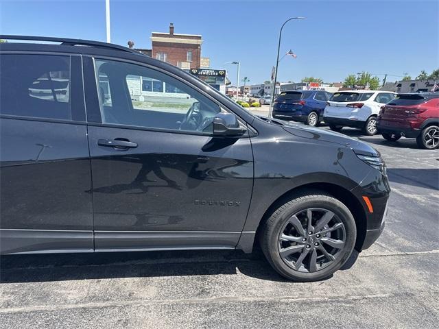 used 2022 Chevrolet Equinox car, priced at $24,526