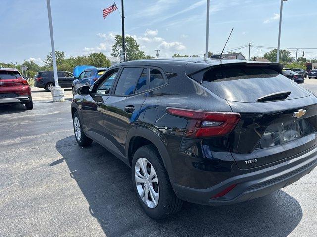 used 2024 Chevrolet Trax car, priced at $19,905