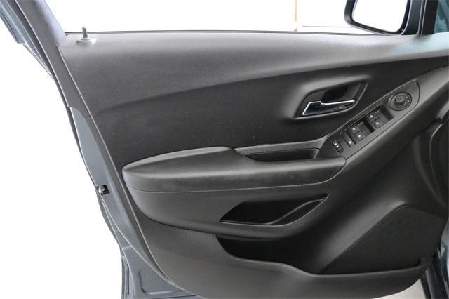 used 2022 Chevrolet Trax car, priced at $17,824