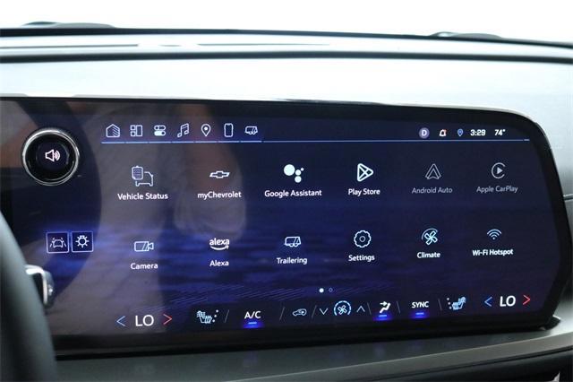 used 2025 Chevrolet Traverse car, priced at $41,790