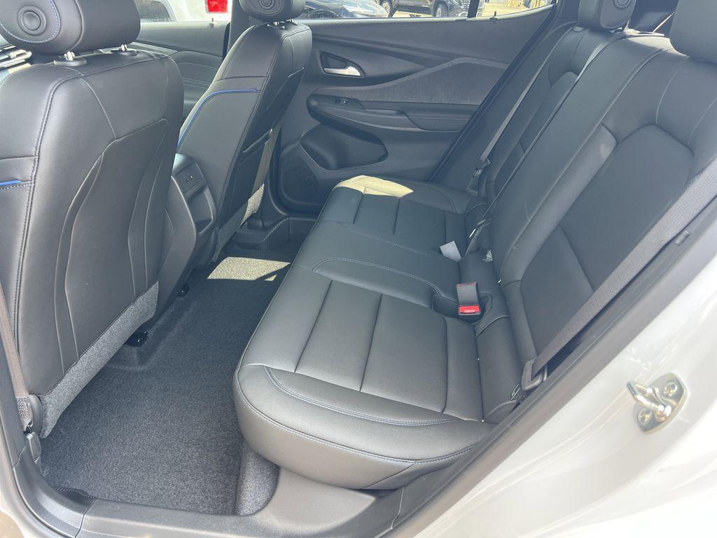new 2025 Buick Envista car, priced at $32,475