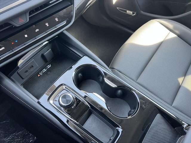 new 2025 Buick Envision car, priced at $38,390