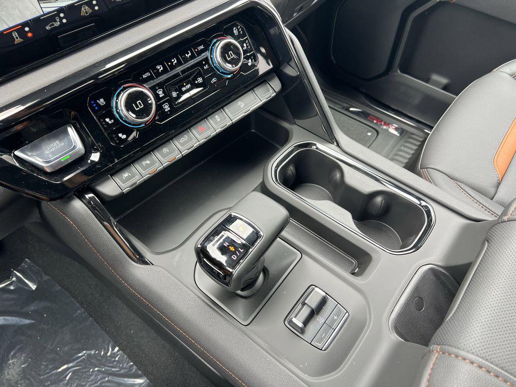 new 2025 GMC Sierra 1500 car, priced at $74,509
