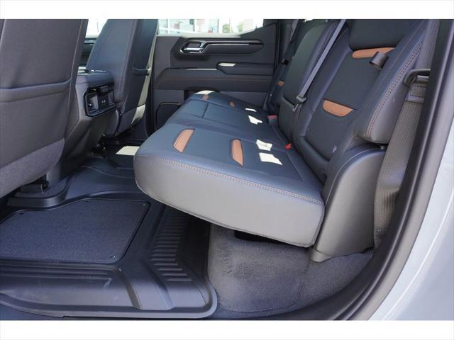 new 2025 GMC Sierra 1500 car, priced at $74,055