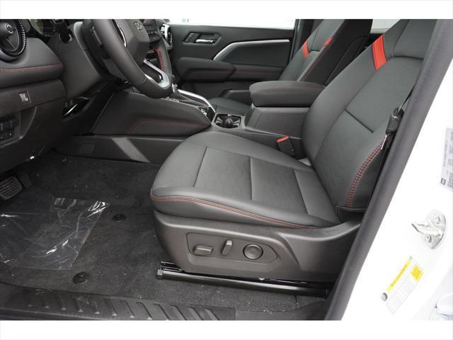 new 2025 Chevrolet Colorado car, priced at $50,164