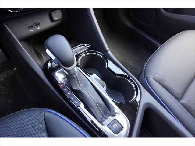 new 2025 Buick Encore GX car, priced at $31,420