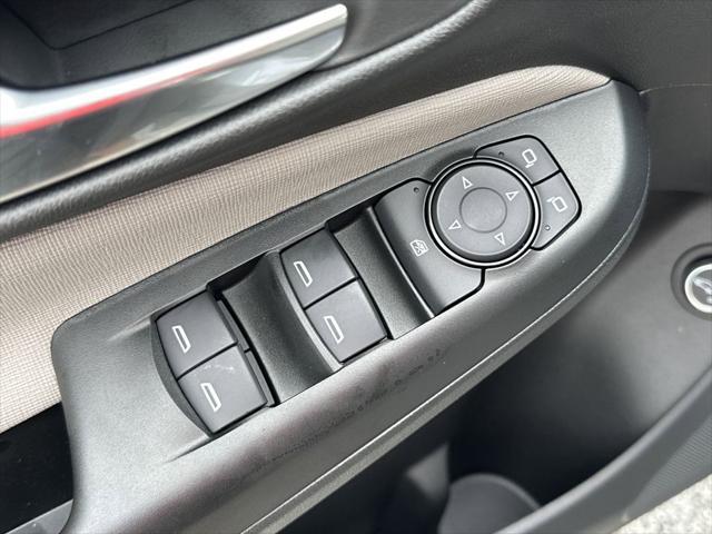 new 2025 Buick Envista car, priced at $31,950