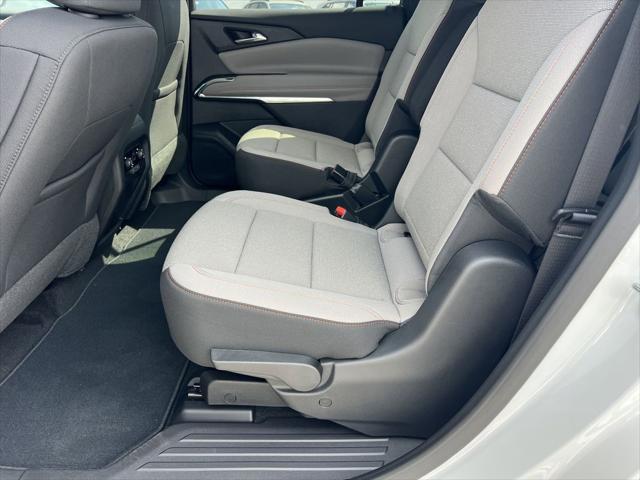 new 2025 Chevrolet Traverse car, priced at $42,494