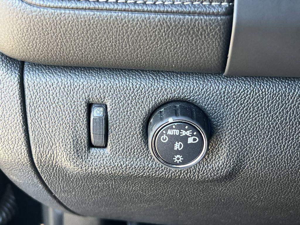 used 2018 GMC Canyon car, priced at $19,999