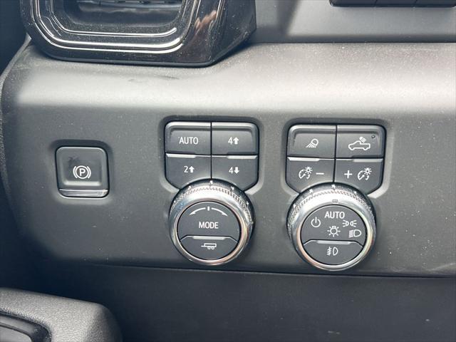 new 2025 GMC Sierra 1500 car, priced at $74,055