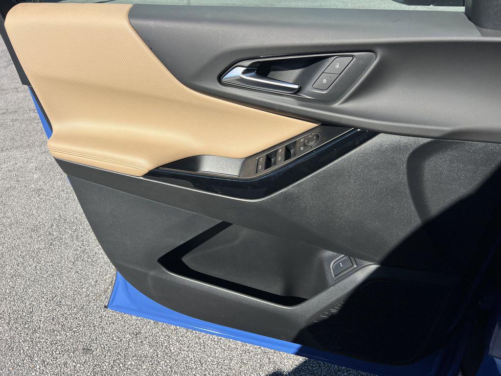 new 2026 Chevrolet Equinox car, priced at $37,215