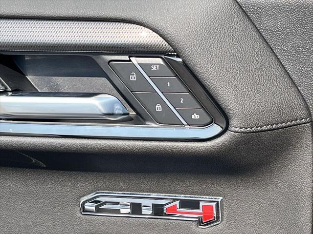 new 2025 GMC Sierra 1500 car, priced at $75,760