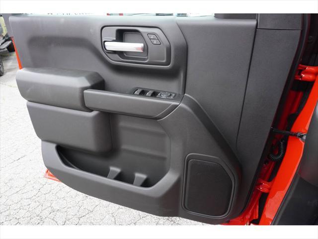 new 2025 Chevrolet Silverado 1500 car, priced at $46,940
