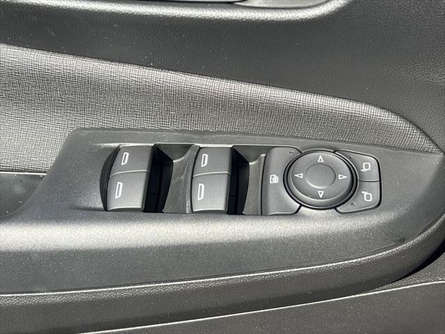 new 2025 Buick Envista car, priced at $30,515