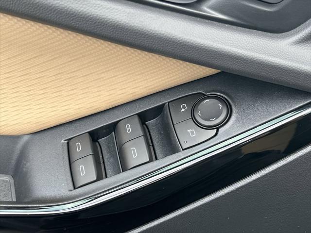 new 2026 Chevrolet Equinox car, priced at $36,185