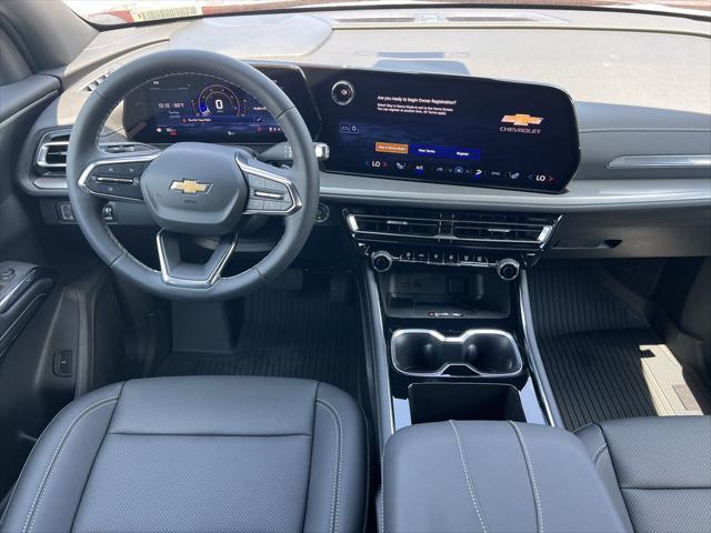 new 2025 Chevrolet Traverse car, priced at $46,555
