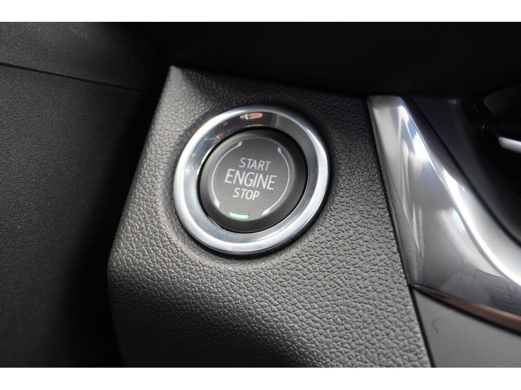 new 2025 Buick Envista car, priced at $26,860
