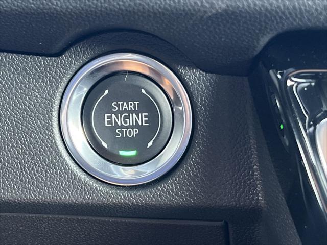 new 2025 Chevrolet Traverse car, priced at $42,695