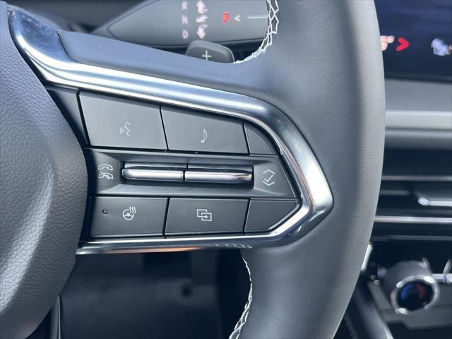 new 2025 Chevrolet Traverse car, priced at $42,695
