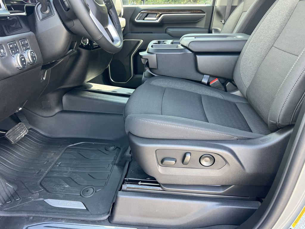 new 2025 GMC Sierra 2500 car, priced at $74,388