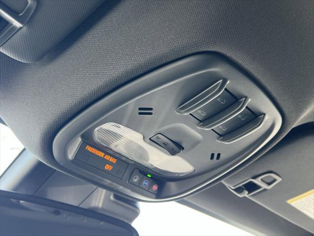 new 2025 Buick Envista car, priced at $31,884