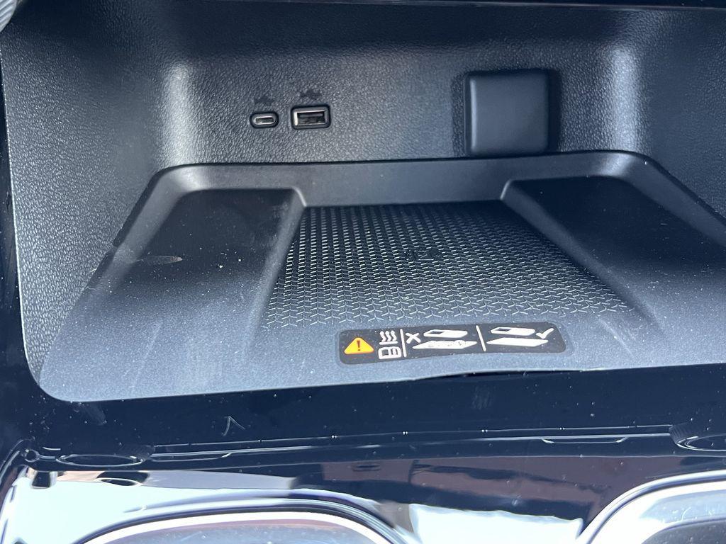 new 2025 Chevrolet Traverse car, priced at $58,414