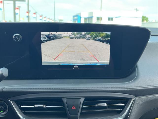 new 2025 Buick Encore GX car, priced at $31,725