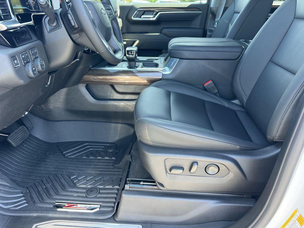 new 2025 Chevrolet Silverado 1500 car, priced at $61,405