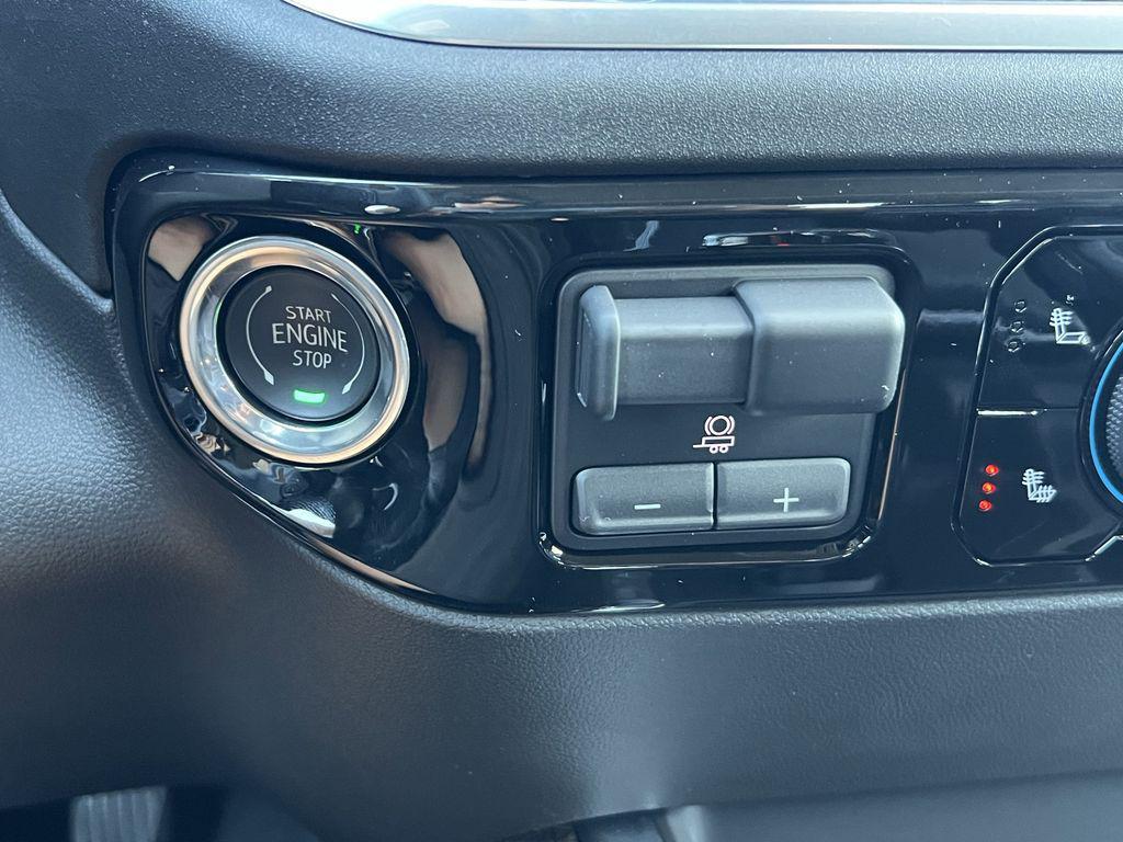 new 2025 Chevrolet Silverado 1500 car, priced at $61,405