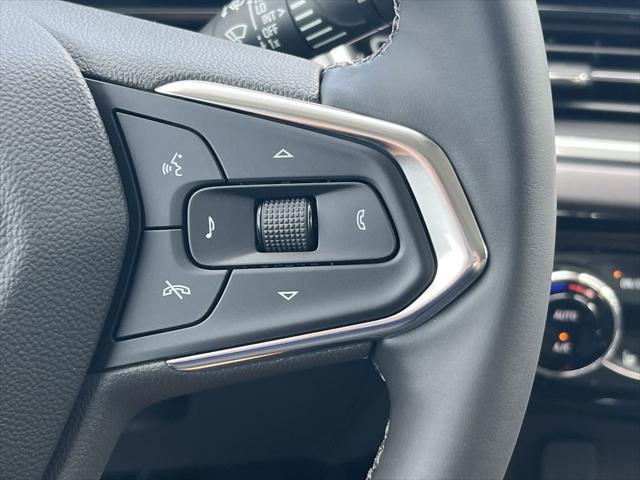 new 2025 Chevrolet Trax car, priced at $30,184